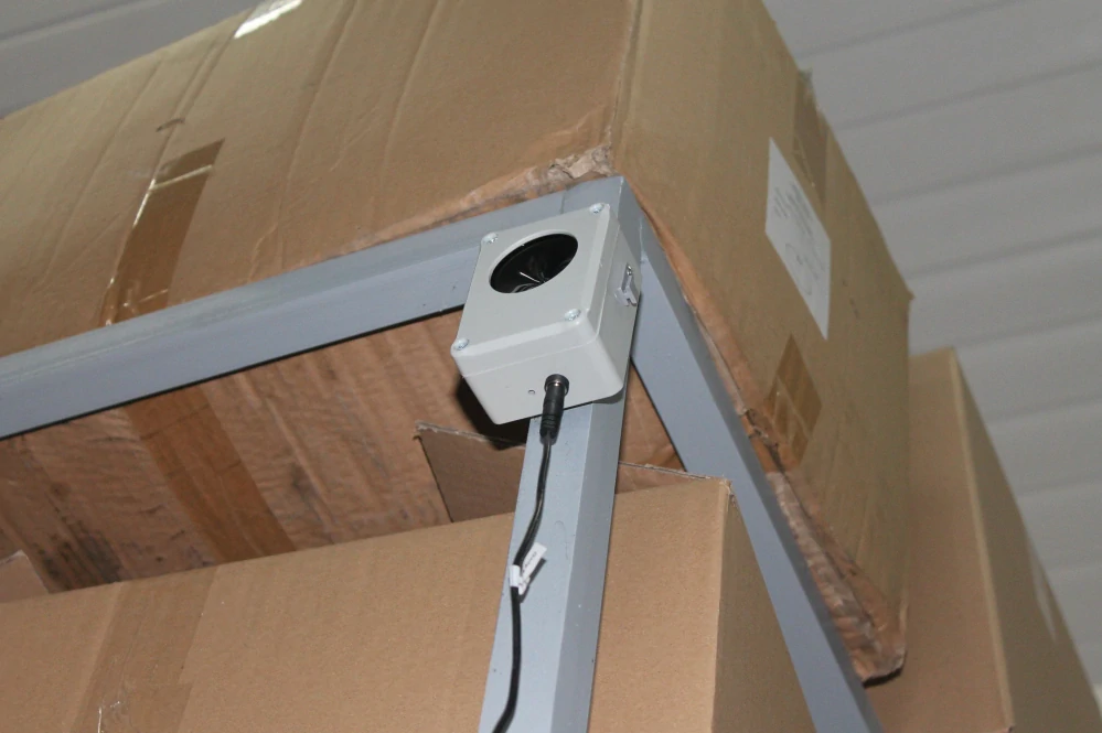 Profesionální odpuzovač kun a myší -dosah 1500m2  STRONG -C100